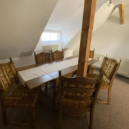 Apartment Ferienwohnung-hainberg Ebersbach-Neugersdorf